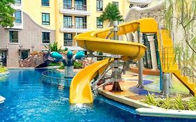 Espana Condo Resort By Kron